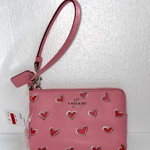 Coach Pink Valentine Red
Hearts Coated Canvas Signature